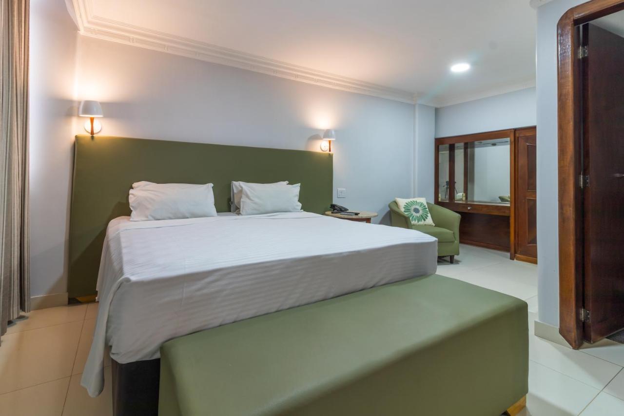 Umuarama Plaza Hotel By Castelo Itaipava Goiânia Exteriér fotografie