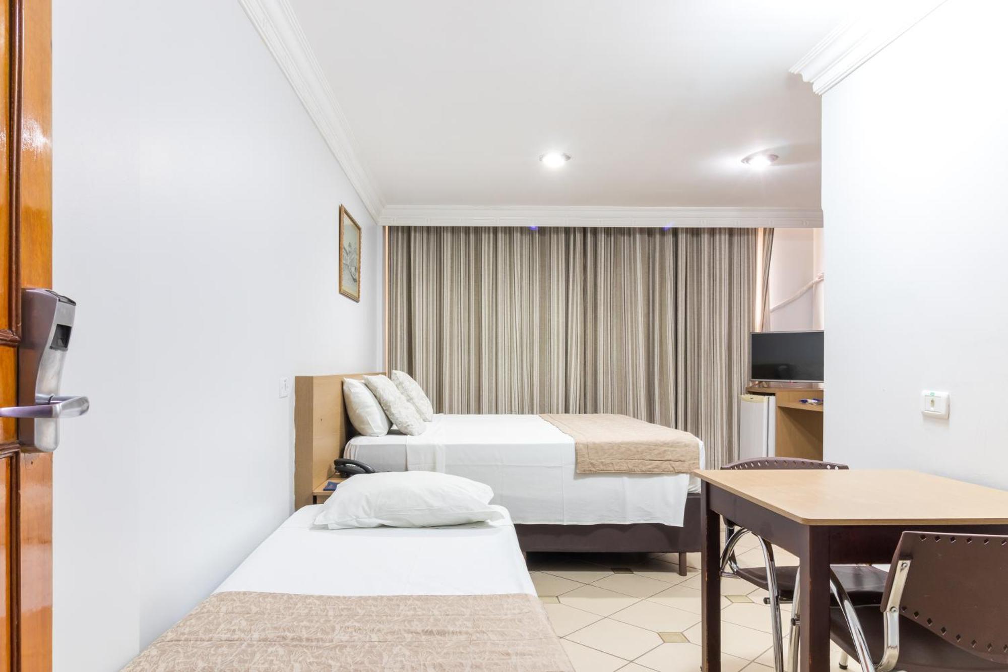 Umuarama Plaza Hotel By Castelo Itaipava Goiânia Exteriér fotografie