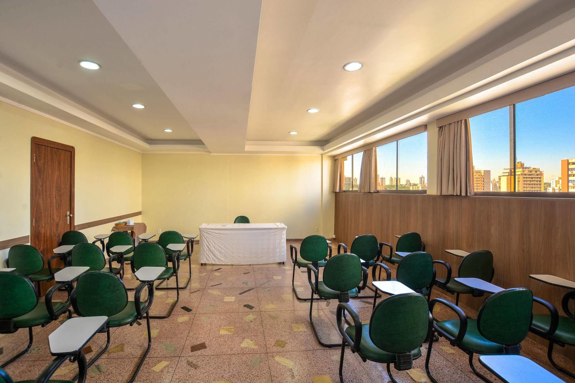 Umuarama Plaza Hotel By Castelo Itaipava Goiânia Exteriér fotografie